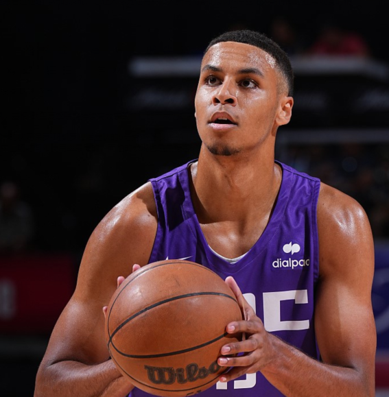 开云体育官方网站-风云突变萨克拉门托国王今晨更衣室发声冲刺阶段浙江队备战英超，集结日成都蓉城调整名单以备CBA季后赛看傻球迷的简单介绍-开云体育官方网站